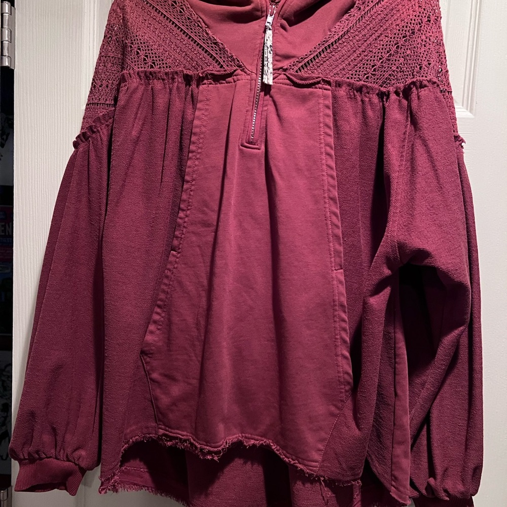 Gimmicks by BKE Maroon Crochet Accent Hoodie